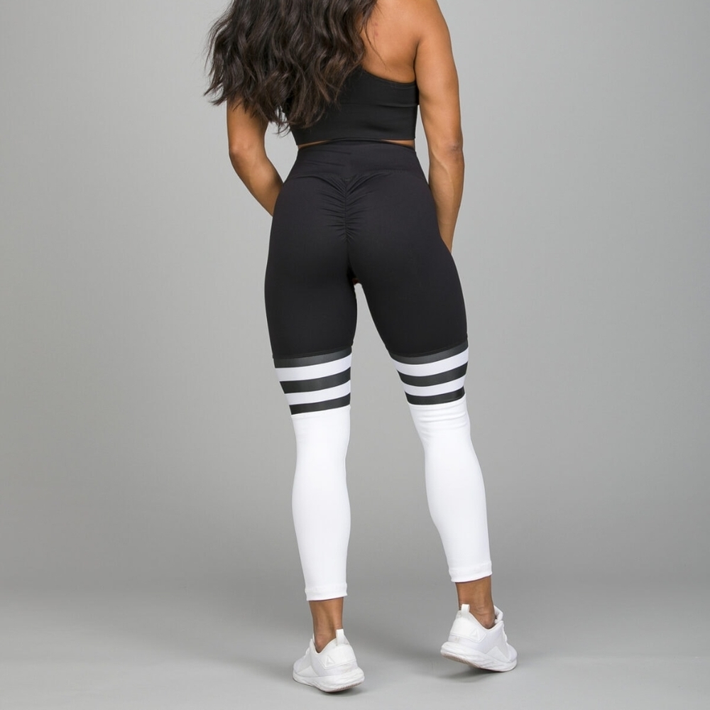 Abs2b Soccer Mesh Legging NWT Black and White 7/8 length crossover high small